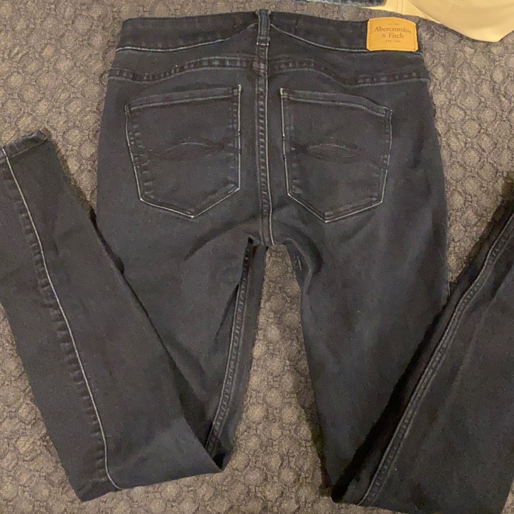 Skinny jeans